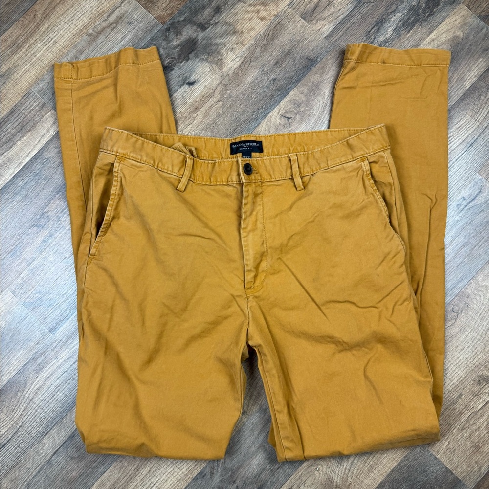 Banana Republic Men's Ochre Chinos